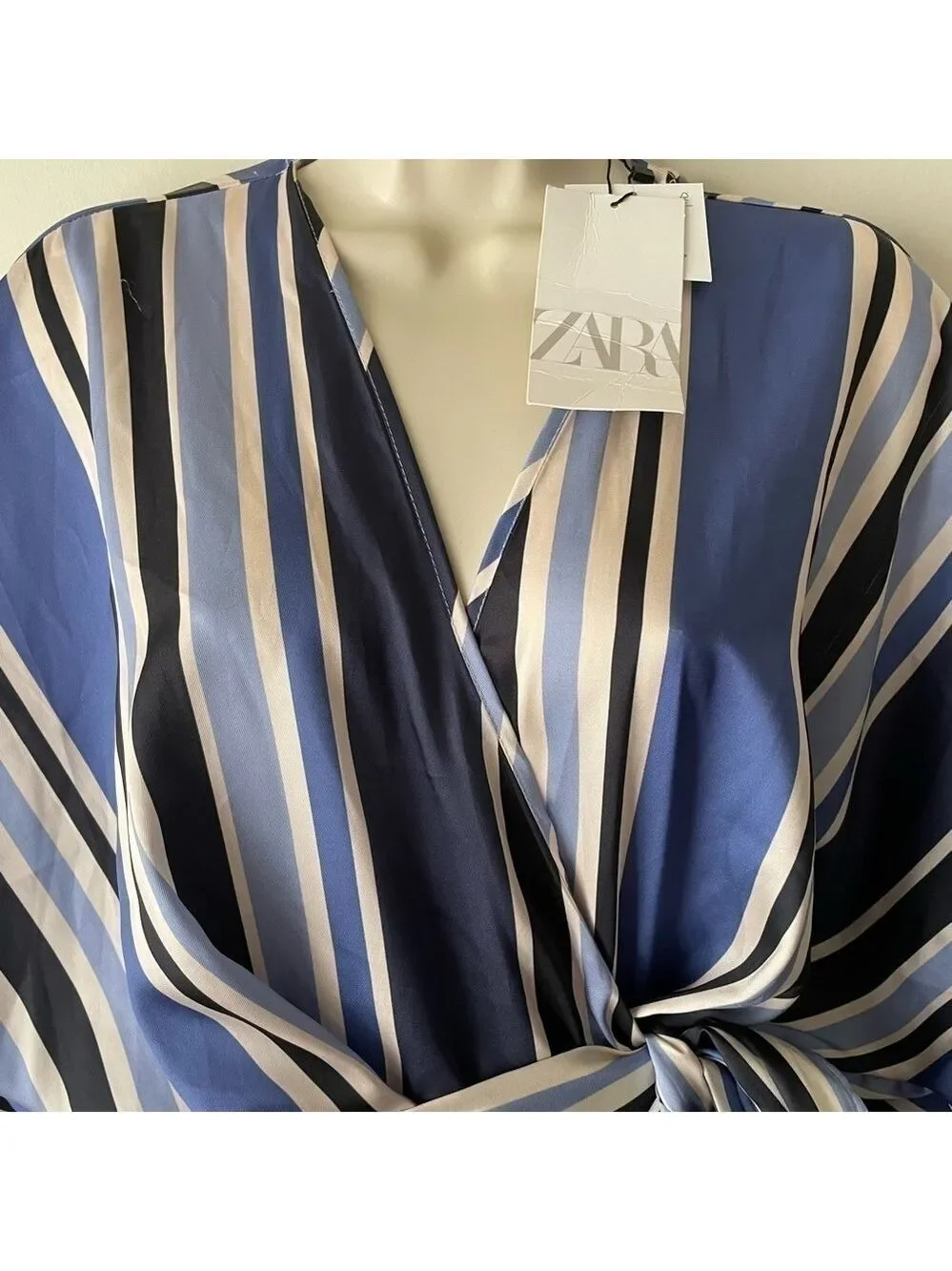 Zara Satin Striped Skort Romper Blue White Wrap V Neck NWT Size Small - Picture 8 of 16